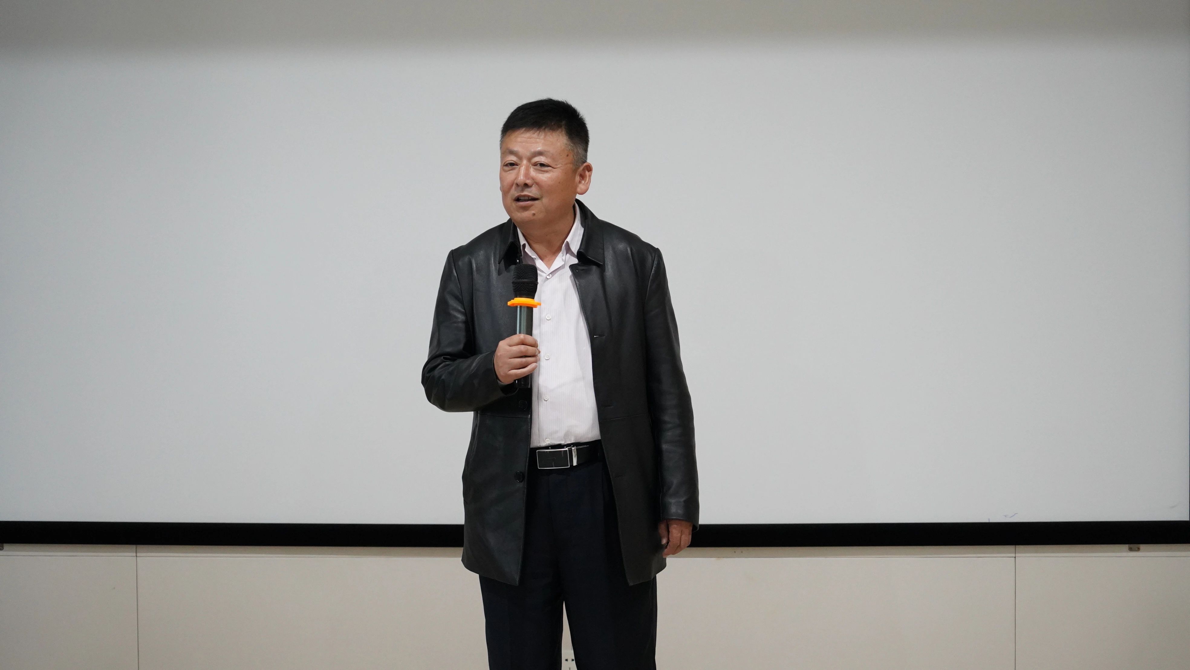 兴发xf(中国区)游戏有限公司